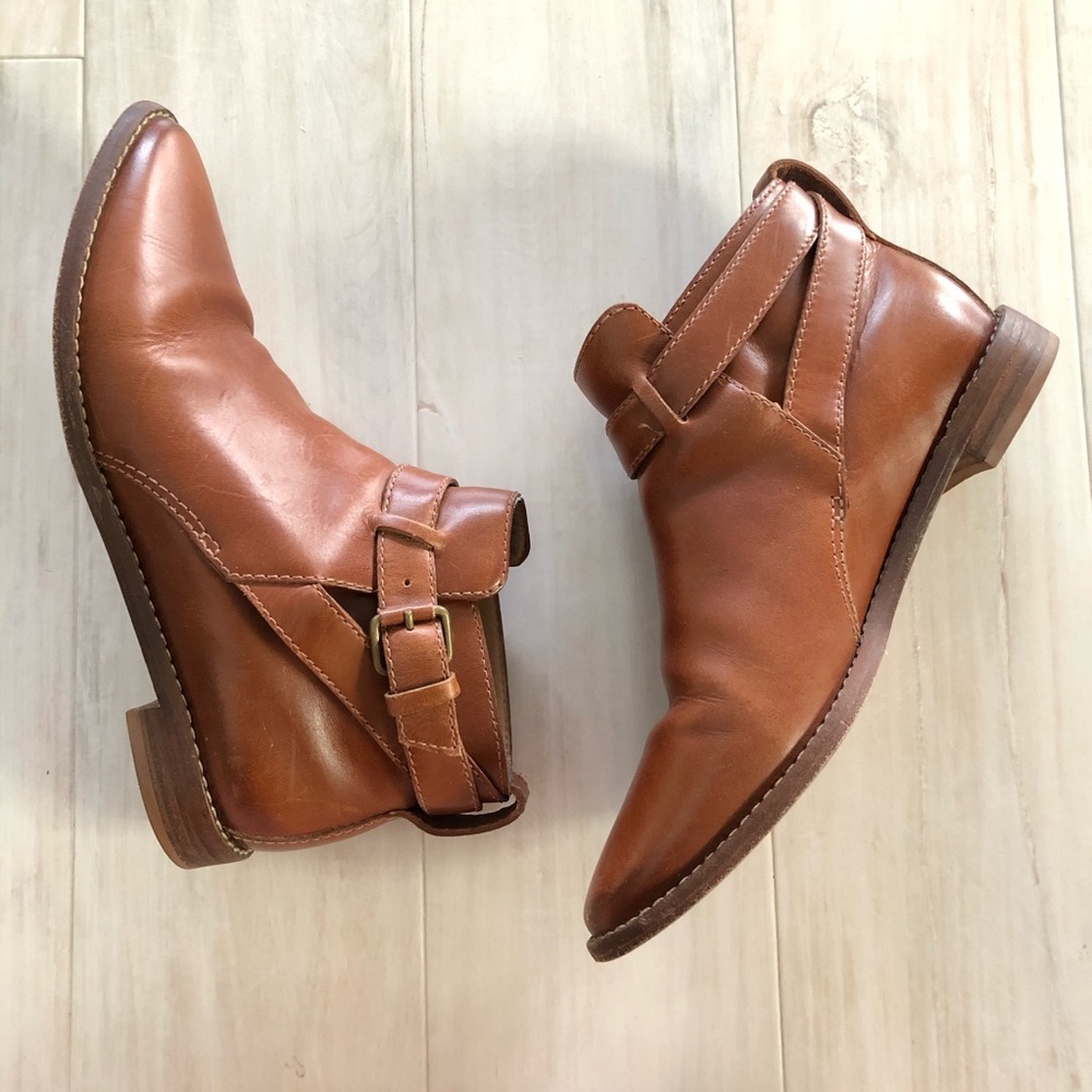 Madewell Tan Leather Flat Booties w/ Ankle Straps
